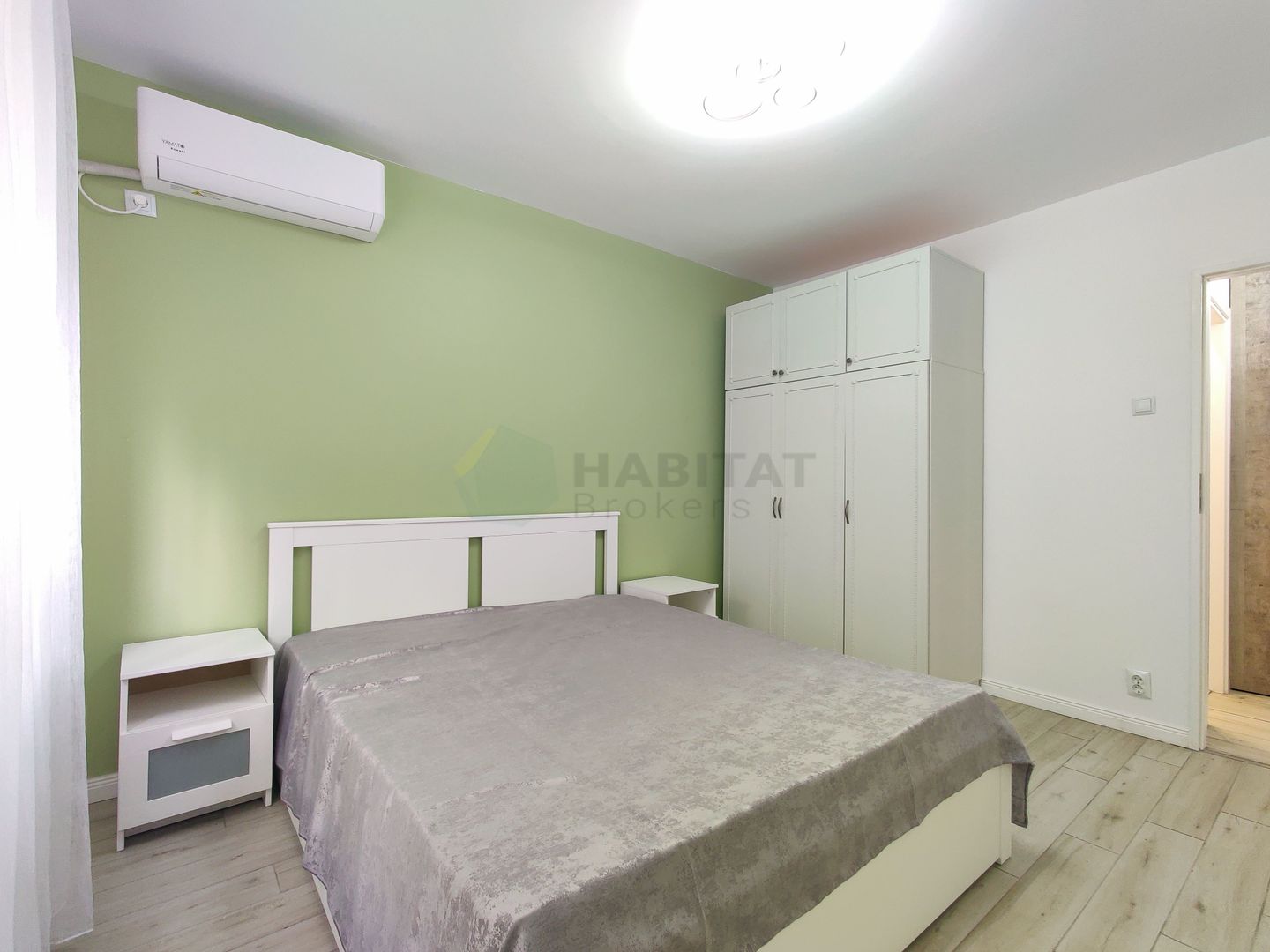 Prima inchirere,  strada Odobesti la intrarea in parc - Poză 10