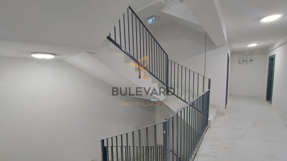 Apartament cu 3 camere+garaj+terasa de 20 mp! - Poză 3