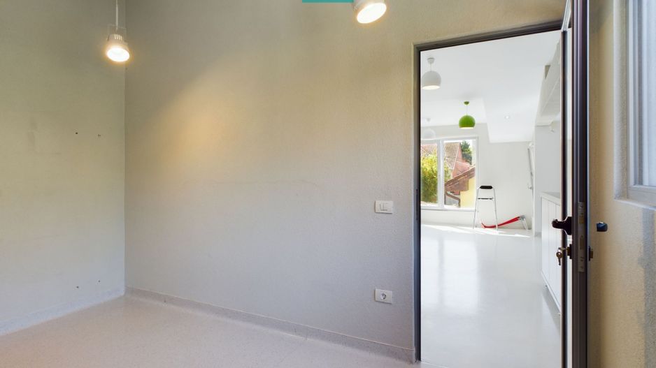 Vilă cu destinație multiplă situată ultracentral - Poză 15