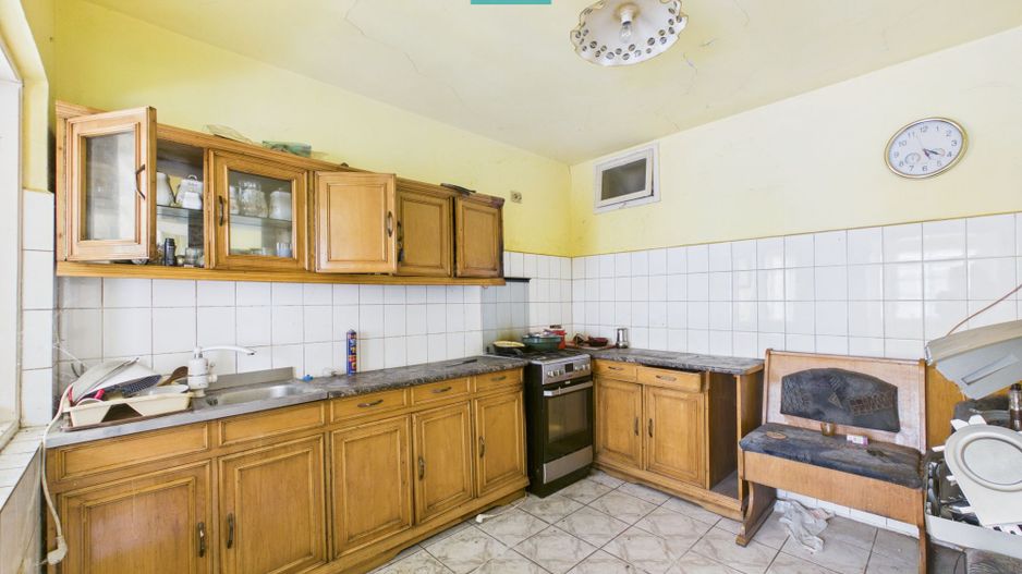 Casa cu multiple destinatii in Galsa - Poză 23
