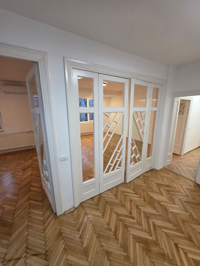 Închiriere 3 camere Unirii, Coposu, etaj 2, centrala, 100 mp, pretabil Birou - Poză 2