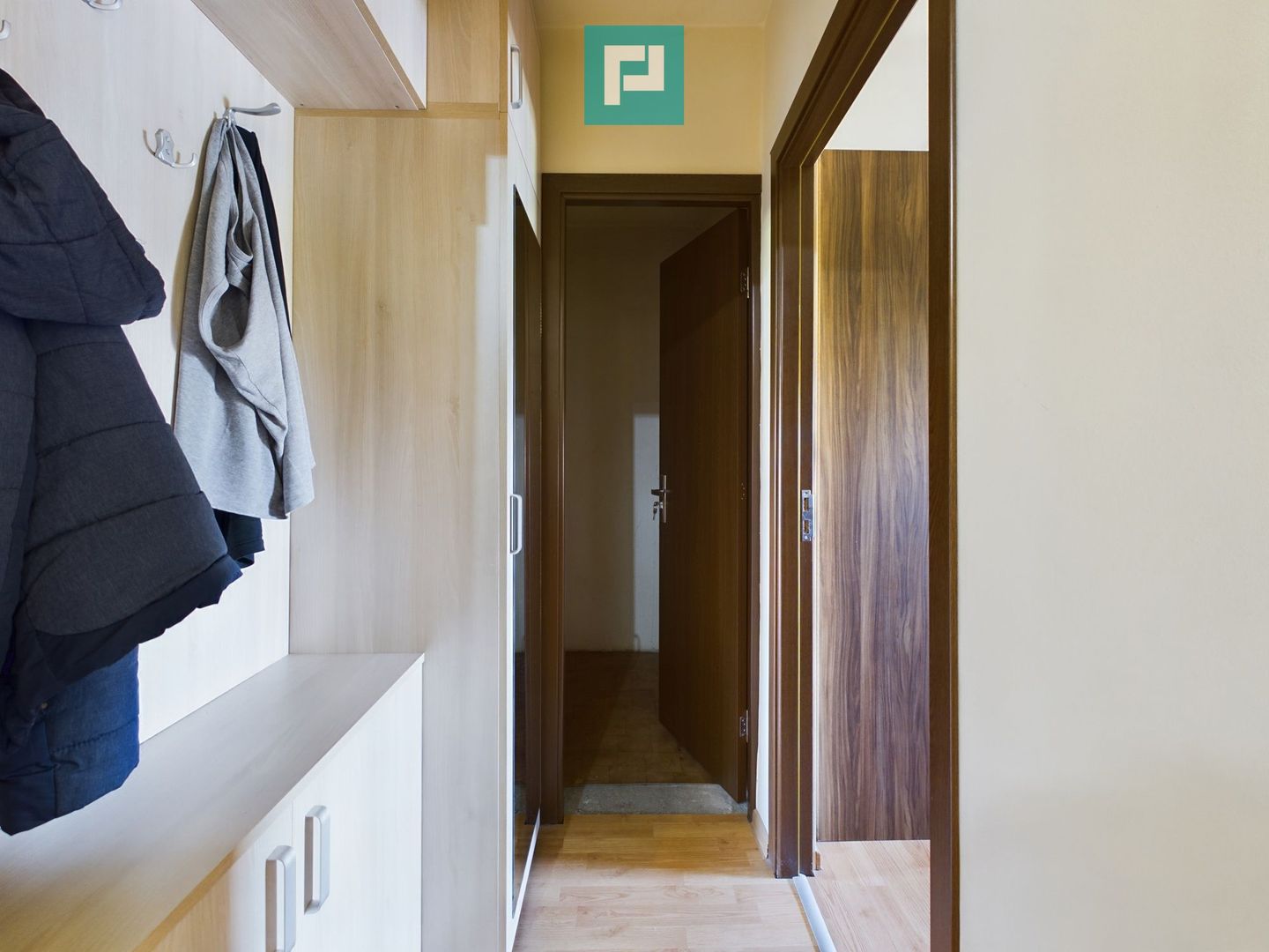 Apartament cu 2 camere de vânzare în zona Vlaicu - Poză 12