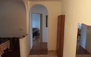 Apartament spațios în zona Bucovina - Poză 3