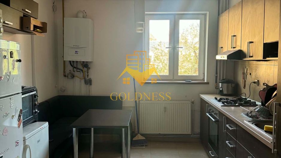 2 camere, decomandate, Central str. Republicii, Zona UMF, Motilor - Poză 3