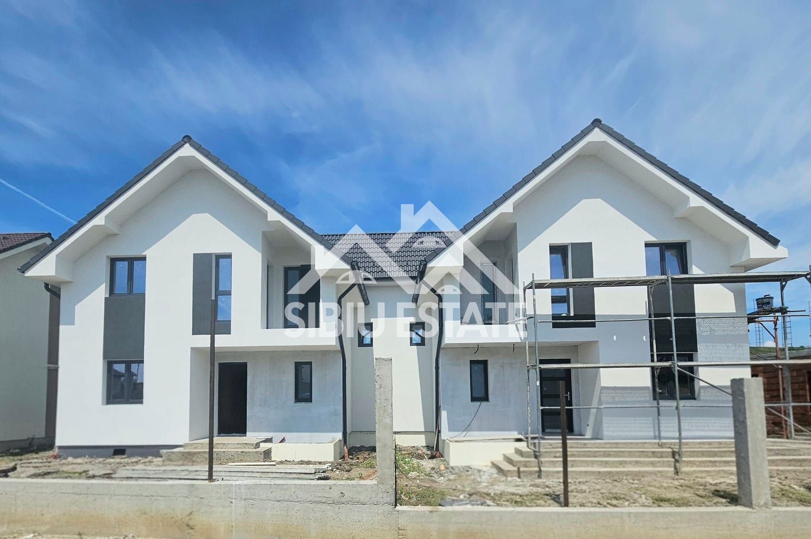 Casa noua 4 camere, 3 bai - Poză 10