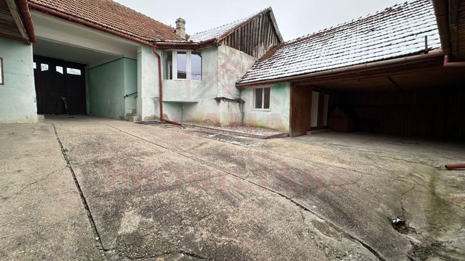 CASĂ DE VÎNZARE ÎN ILOVA\7 CAMERE, JUD.CARAȘ-SEVERIN - Poză 6