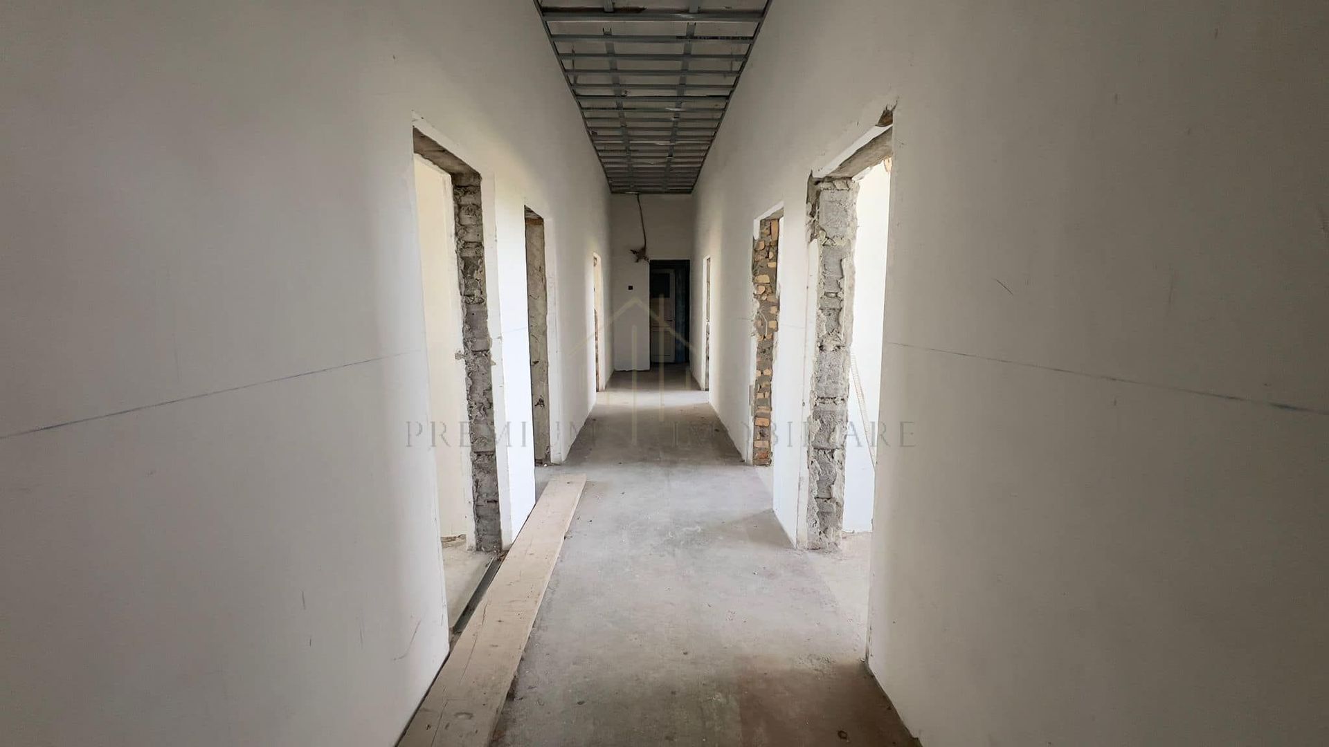 Teren plus Cladire in Onesti - Poză 11