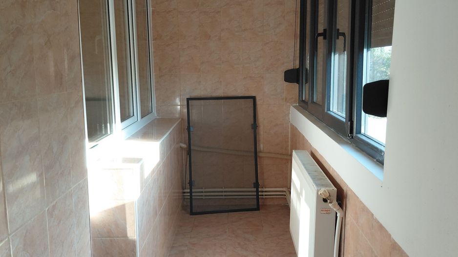 Apartament 2 camere, Tiglina 2, etaj 4,  balcon mare, liber! - Poză 20