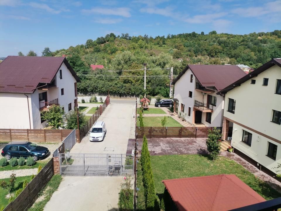 Vanzare vila deosebita, Valea Mare, central - Poză 13