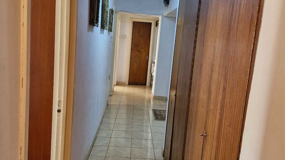 AP. 3 CAMERE 1 MAI, 82 MP UTILI, NEMOBILAT, DECOMANDAT, COMISION 0% - Poză 8