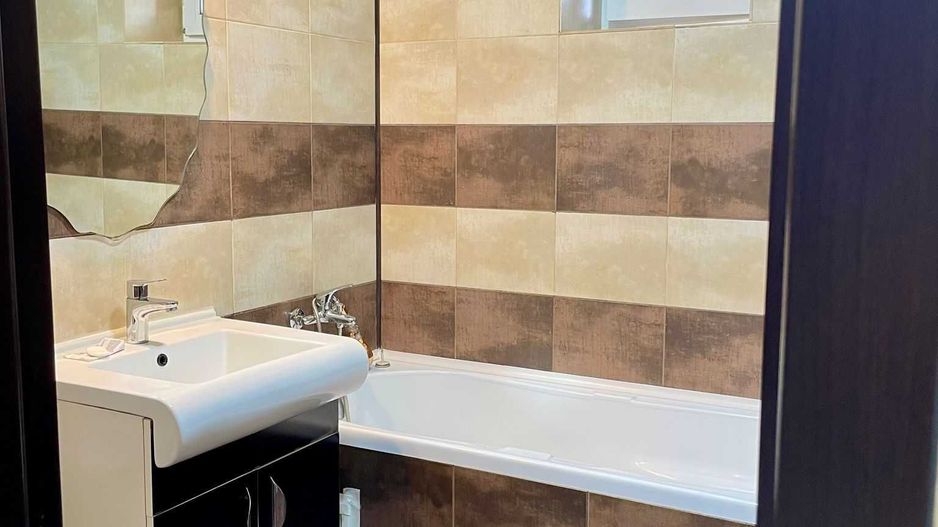 apartament  2 cam zona Obor - Poză 6