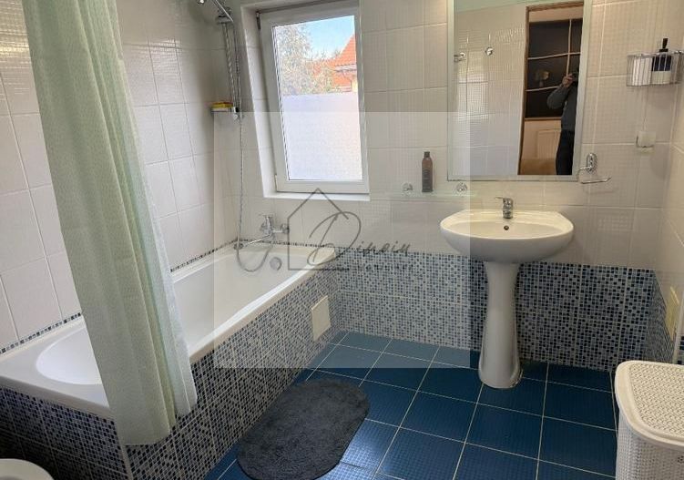 Vila 3 camere Pipera Class. Curte 200mp. 2 locuri parcare. - Poză 11