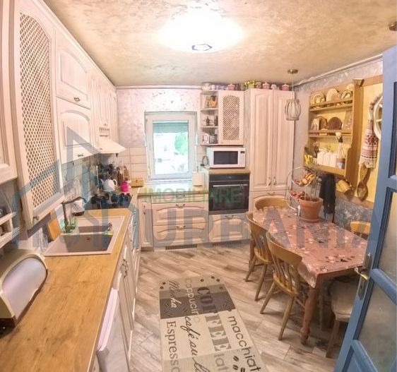 Apartament 4 camere de vânzare – Piața Dacia, Iași - Poză 3