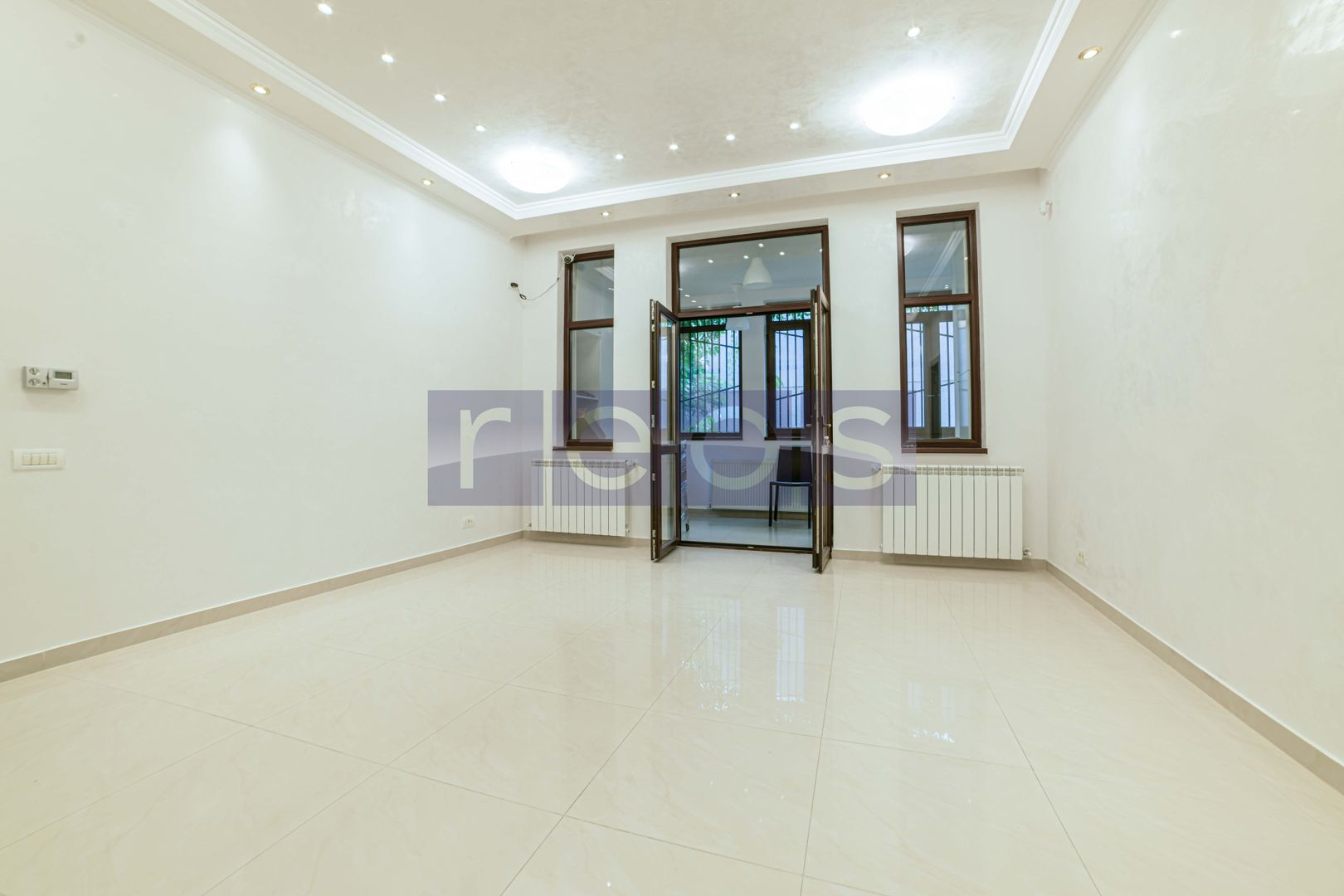 VANZARE | 4 CAMERE | PARTER | GARAJ | AVIATORILOR | RENOVAT INTEGRAL | - Poză 3