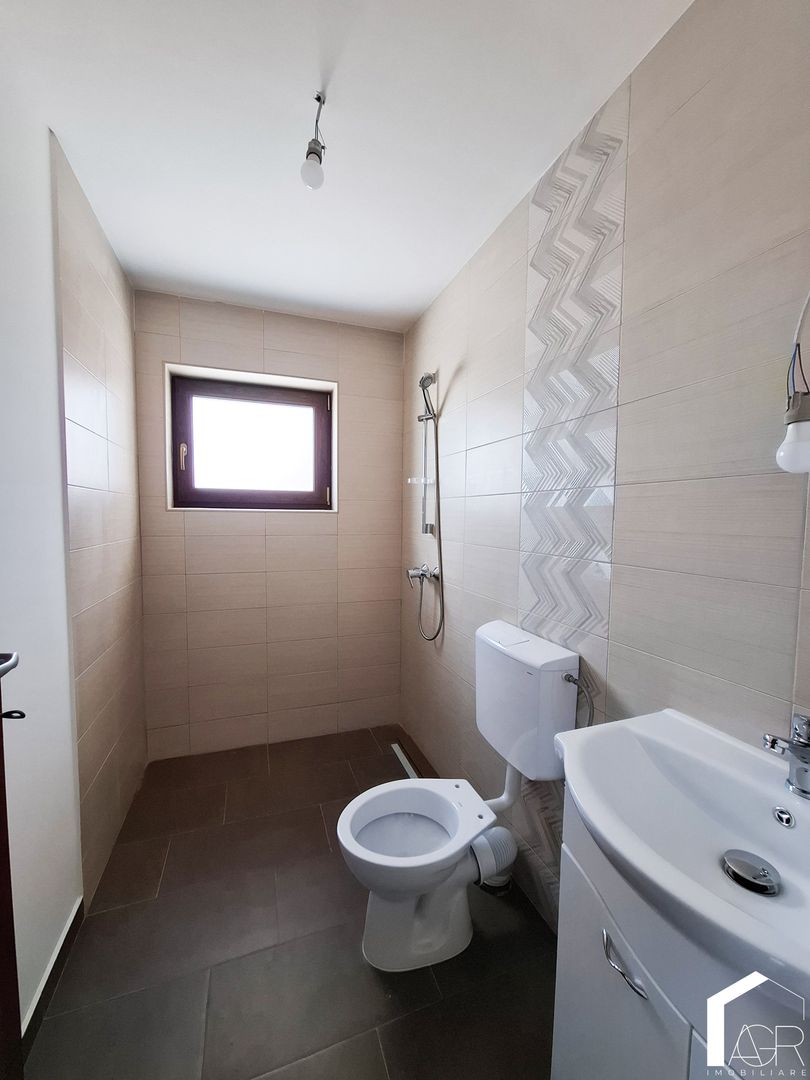 Casa tip duplex cu 4 camere, Paulesti - Poză 19