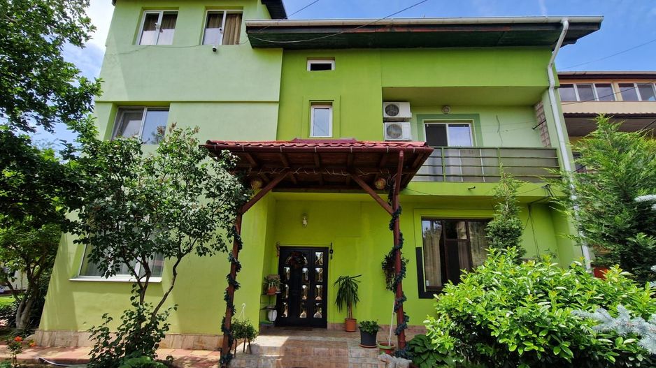 Vila 8 camere ,Prelungirea Ghencea - Poză 1