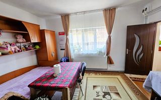 Casa 4 camere + anexe, 2084 mp teren, Totoi, la 10 km de Alba Iulia - Poză 13