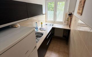 2 camere| Dacia-la 8 minute de Iulius Mall| centrala proprie| apartament frumos| - Poză 12