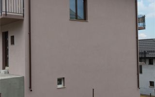 Casă individuala, 5 camere, 3 bai,  D+P+E, Zona Dezmir - Poză 3