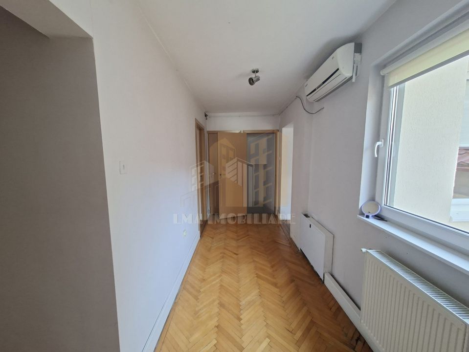 Casa individuala Schei Brasov - Poză 18