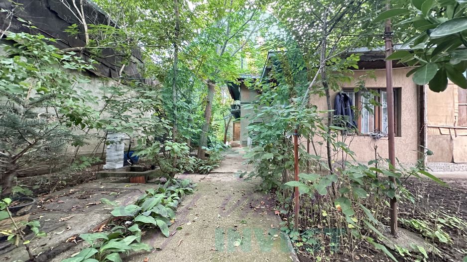 VILA cu potential de reamenajare- Teren 458 mp| - Poză 6