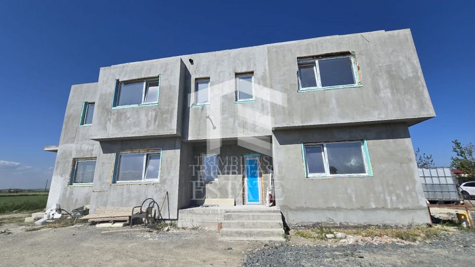 OVIDIU-POIANA- Vila tip duplex | terasa circulabila | gaz | curte - Poză 3