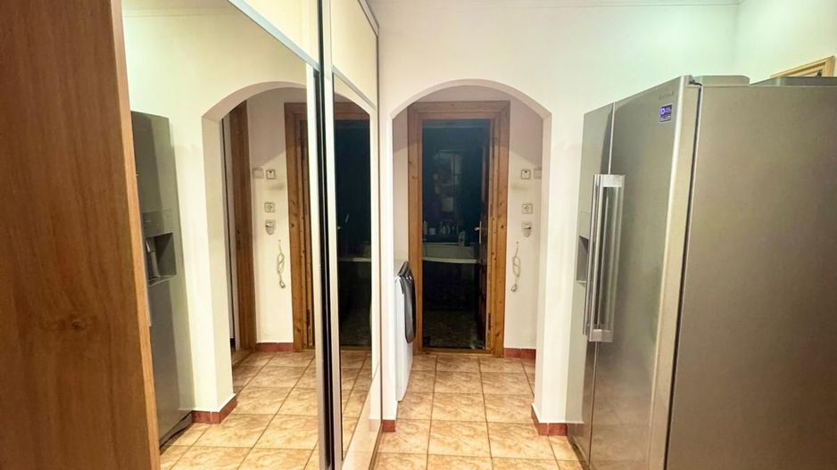 Apartament 2 camere cu garaj inclus – Str. Argedava, etaj 3 - Poză 2