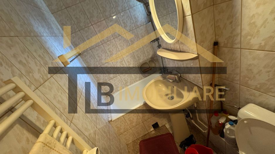 Apartament cu 3 camere, 50 mp, Zona Dambu Pietros - Poză 8