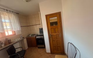 Proprietate deosebita in Filiasi - Poză 7