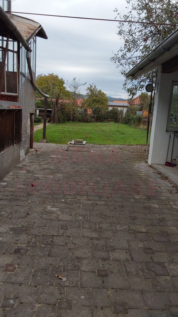 CASĂ P+E, 360 MP, 5 CAMERE\ OȚELU-ROȘU\ZONA GAI - Poză 20