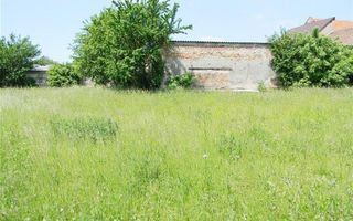 Teren intravilan cu utilitati in centrul comunei Cristian - Poză 7