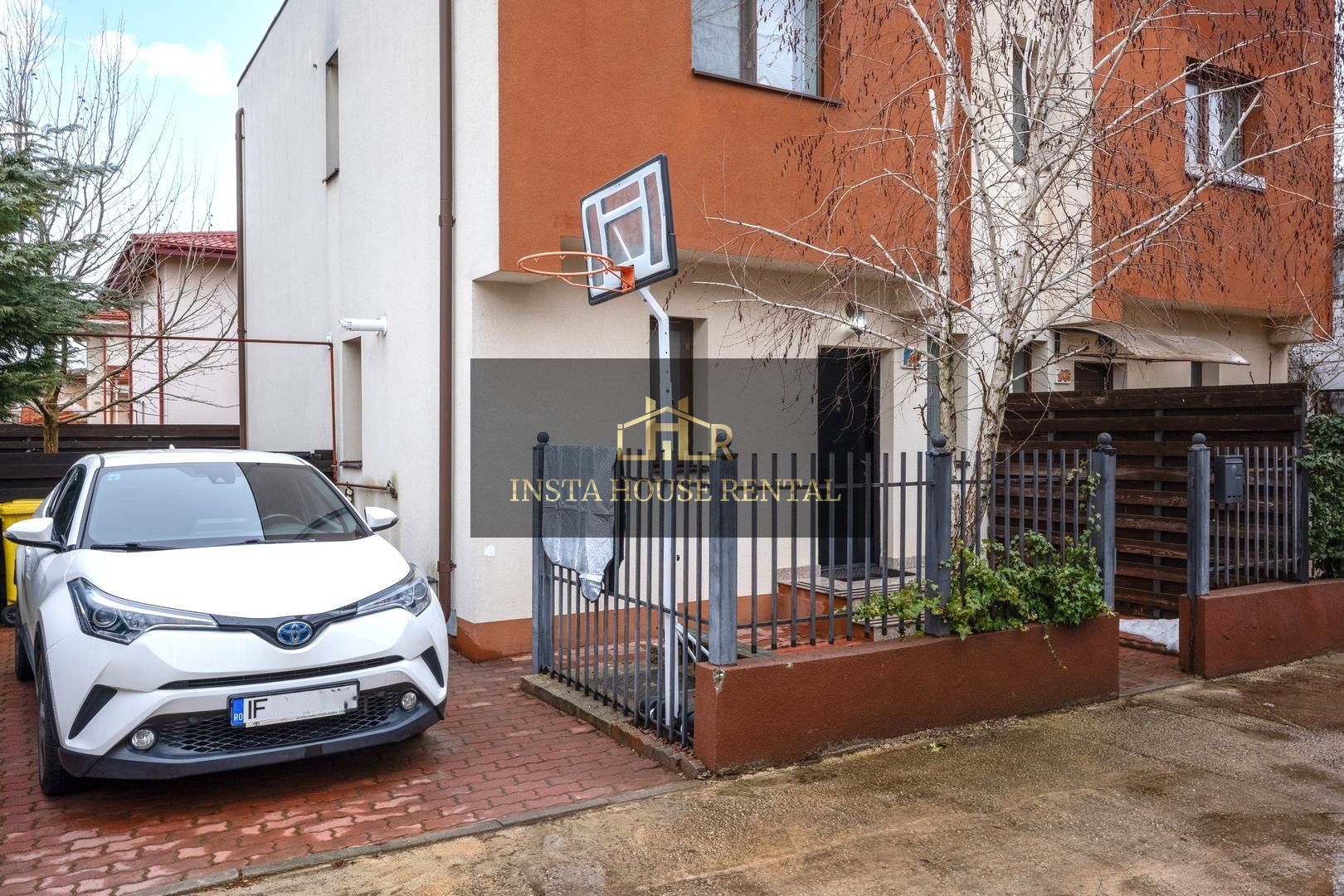 Casa 3 camere cu gradina /  23 August - Poză 12