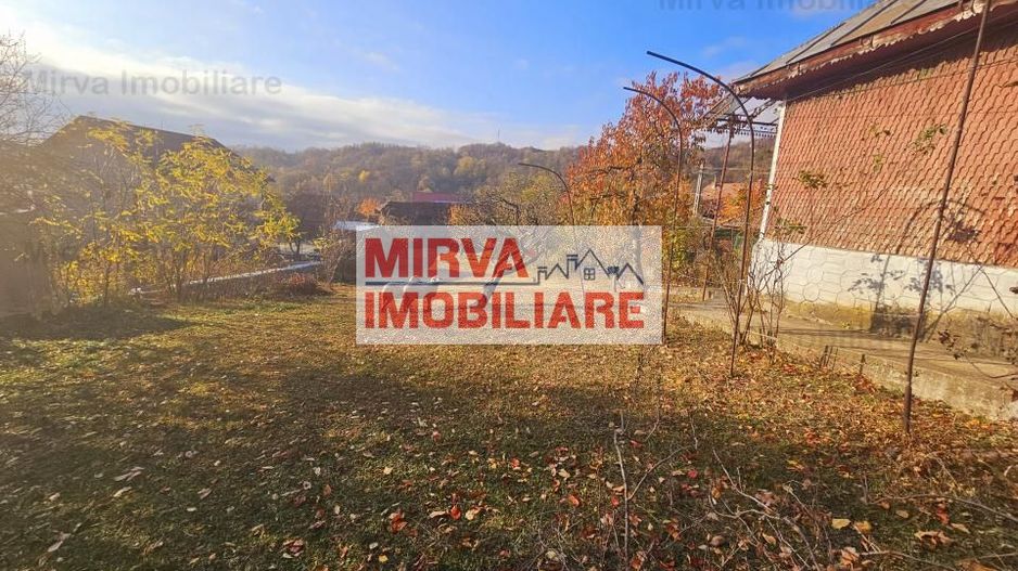 Vanzare casa, in Sat Batrani, priveliste superba - Poză 4