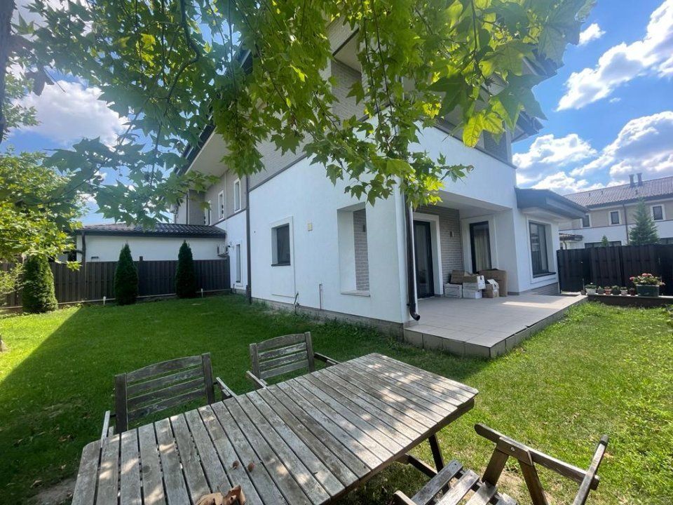 Vilă Elegantă || 5 camere || Oxford Gardens - Poză 18