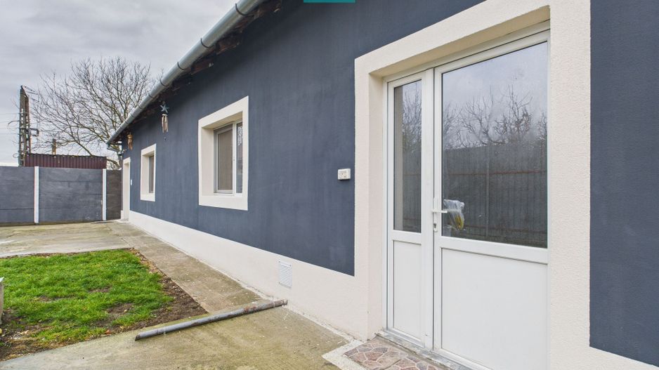 Casă individuală cu 4 camere în Sânandrei (Timiș) - Poză 1