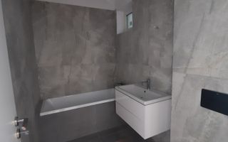 Apartament 2 camere cu loc de parcare inclus - Poză 2