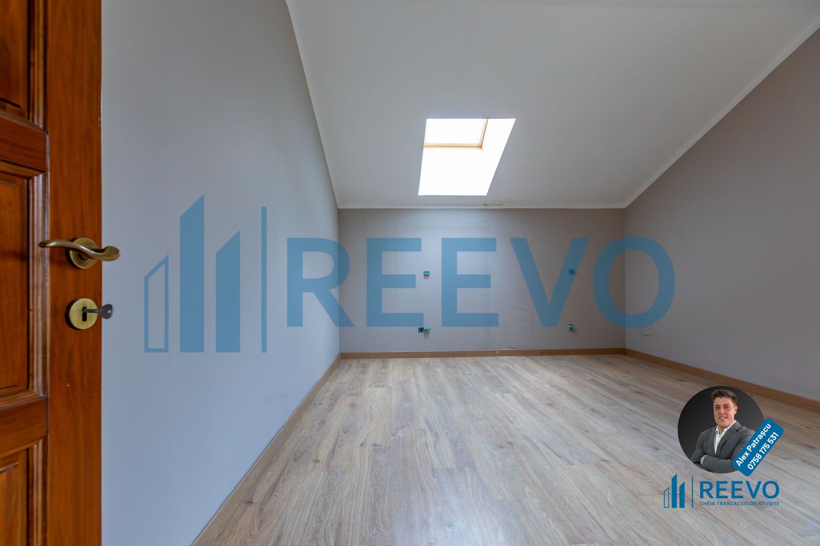 Casă/vilă de vânzare în Hemeiuș! - Poză 27