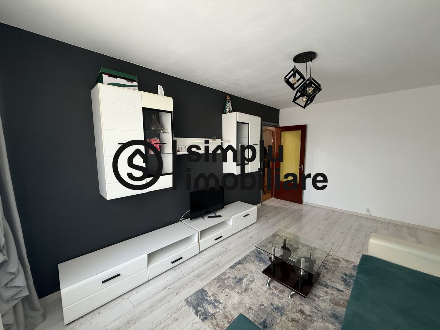 3 decomandate, etaj 2/4, Lapus - 116 000 Euro - Poză 2
