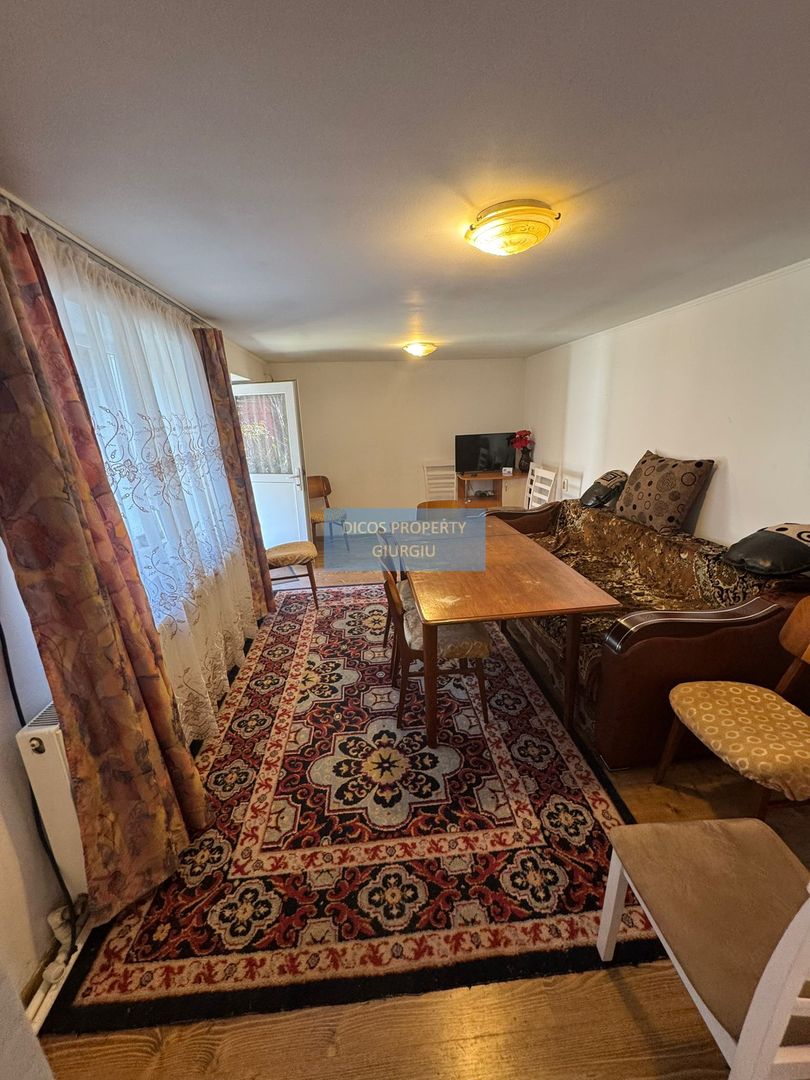 De Vânzare - Casă, Strada Griviței - Poză 24