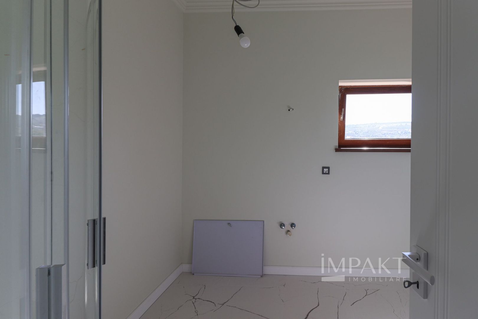 Duplex cu 8 camere in cartierul Buna-Ziua, teren 500 m2 ! - Poză 9