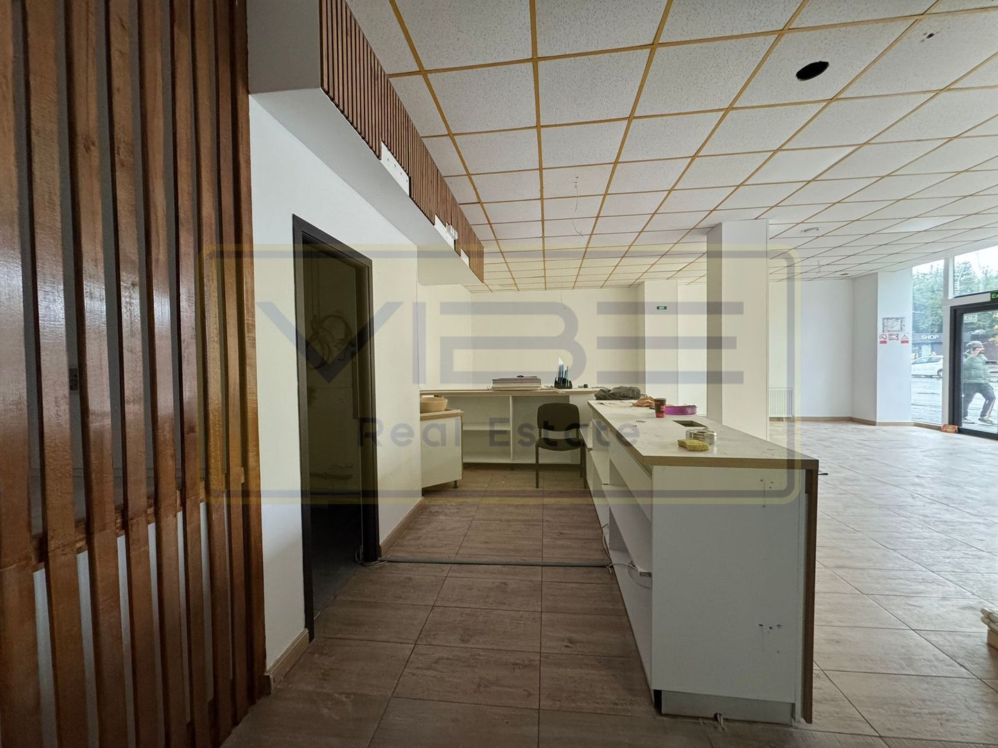 Spatiu birouri , comercial , horeca Tudor Vladimirescu - Bucsinescu - Poză 2