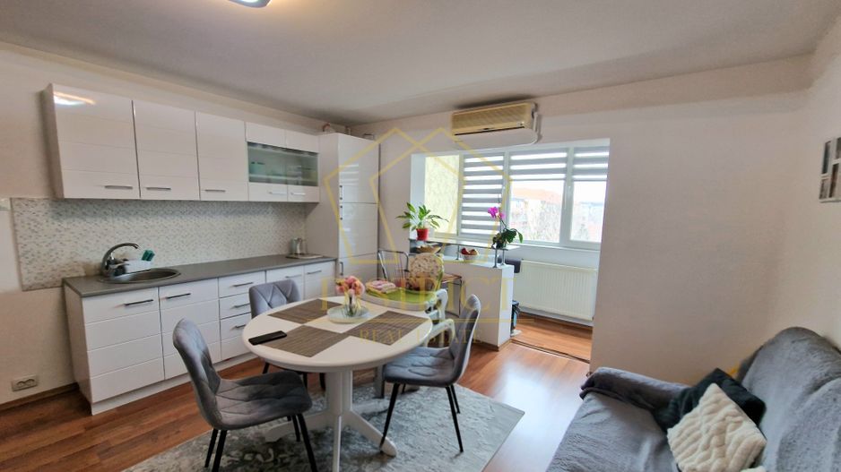 Apartament deosebit cu 3 camere | Calea Sagului - Poză 2