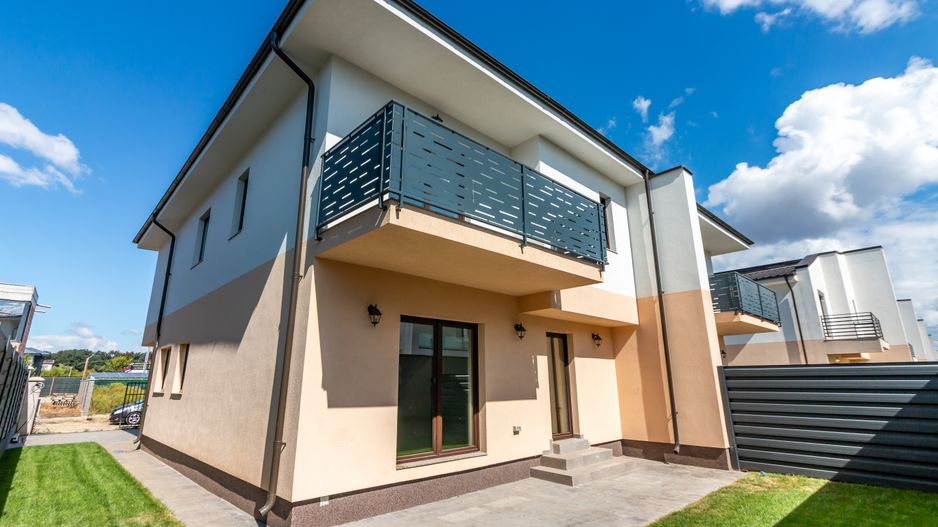 Casa/Vila 4 camere de vânzare în Corbeanca – casă nouă, zonă rezidenți - Poză 1