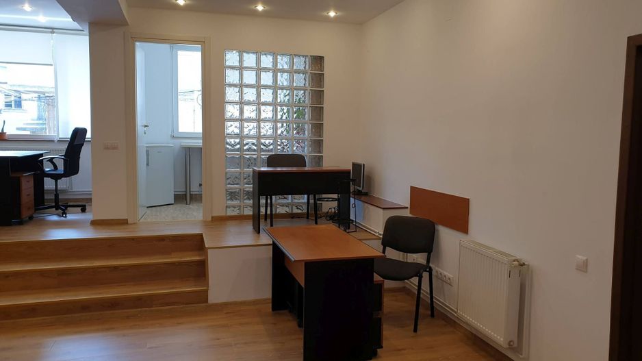 De vanzare Apartament 3 camere Mitropolie, ULTRACENTRAL liniste Unirii - Poză 6