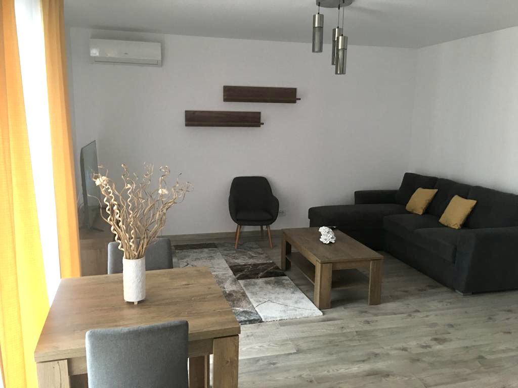 APARTAMET ZONA ARADULUI - Poză 2