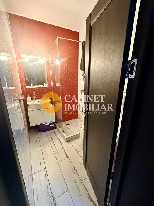 🏡 Garsonieră centrală complet amenajată – ideală pentru investiție sau locuit! - Poză 4