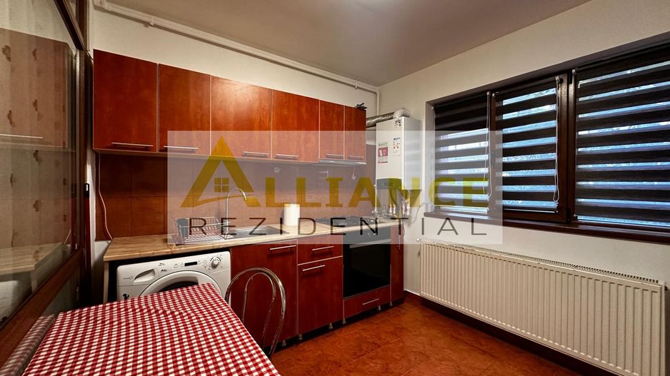 De inchiriat apartament 2 camere 10 minute de metrou - Poză 5