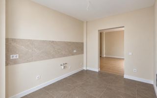 Apartament nou ESO. 3 camere si 2 bai. Bucatarie separata. Etaj intermediar. - Poză 4