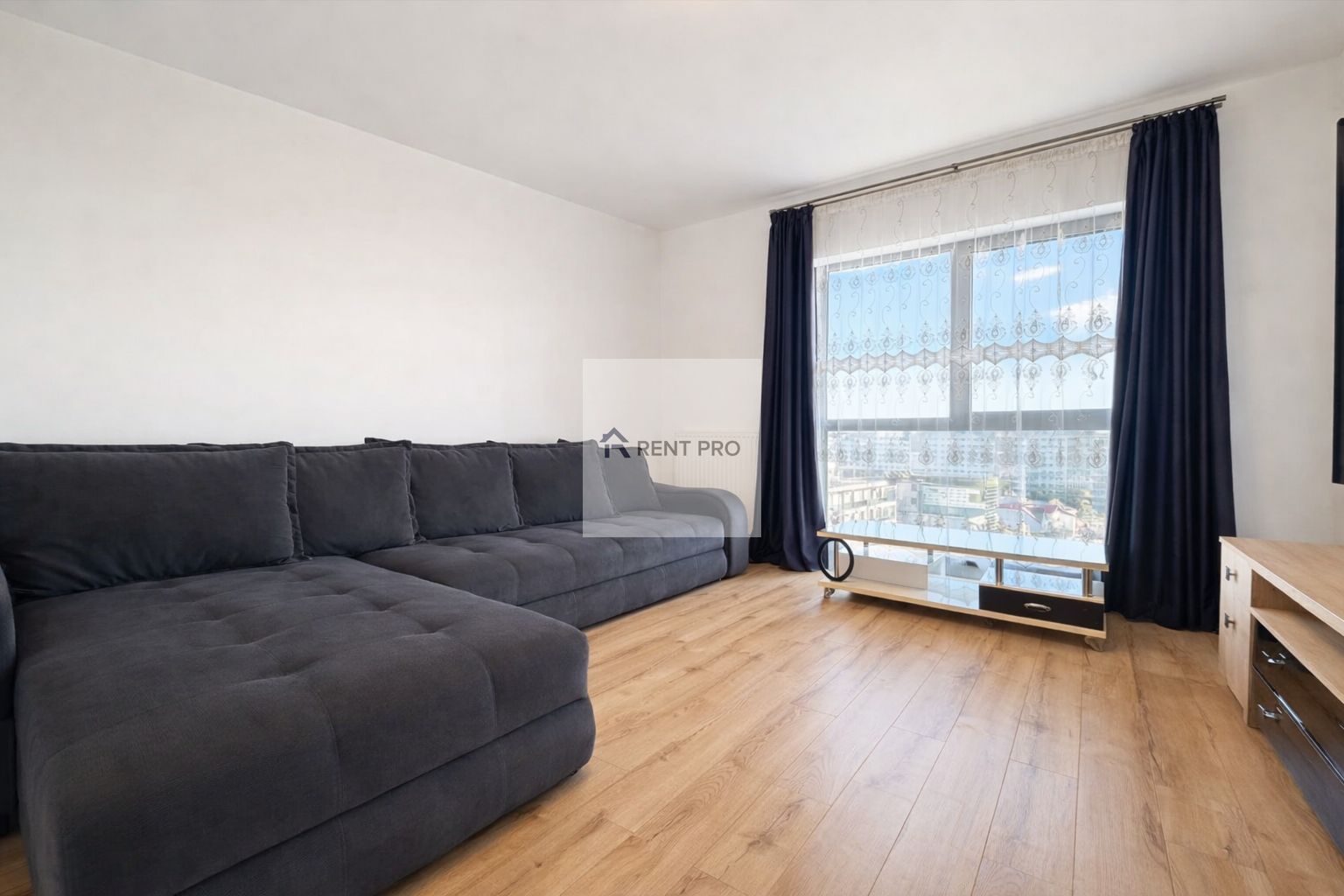 For Sale Garsoniera Exigent Plaza 21 Residence GranVia Mall Plaza - Poză 1