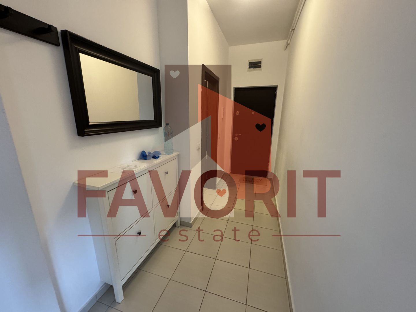 Etaj 1. Pozitie excelenta. Aproape de magazine si Expres 3. - Poză 4